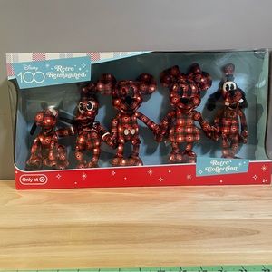 Disney100 Years of Wonder Retro Reimagined Plaid Fleece Plush Collector Set 5pk.